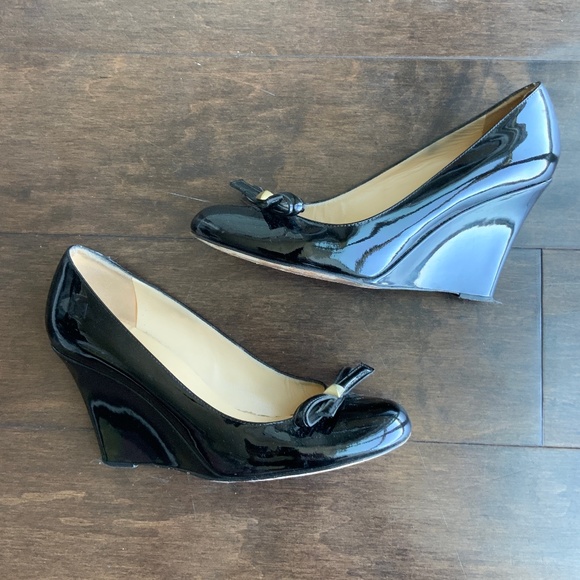 KATE SPADE Wedge Patent Leather Shoes. Size 6.5. - Picture 3 of 7